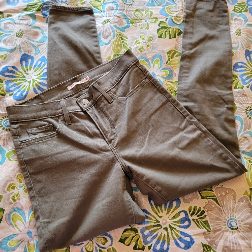 Army Green Levi Pants, Size 26